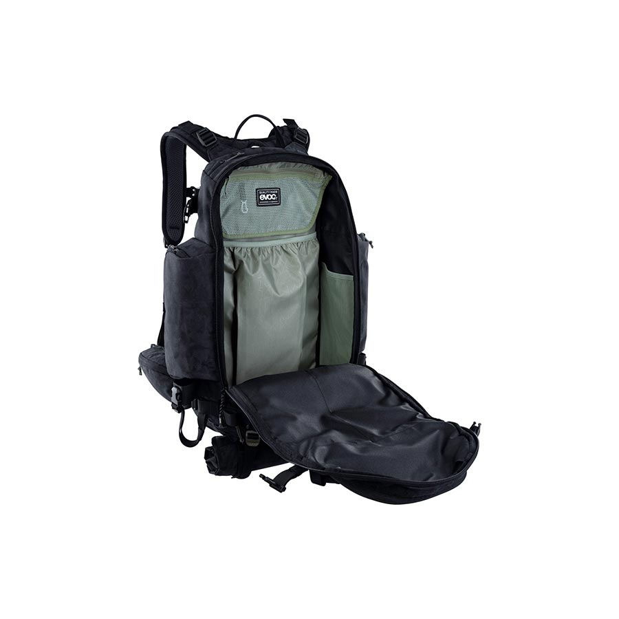 EVOC Trail Builder 35L Backpack
